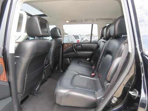 Used 2017 Nissan Armada Platinum w/ Interior Lighting Package RWD image 21