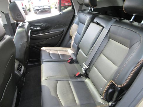 Certified 2022 GMC Terrain AT4 w/ Infotainment Package II AWD/4WD image 23