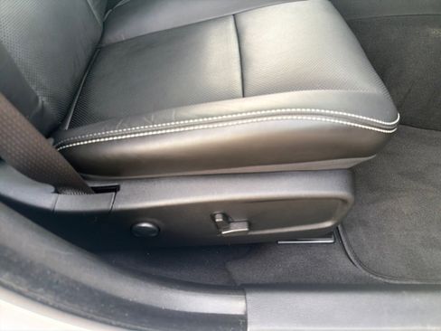 Used 2022 Chrysler 300 S w/ Comfort Group image 24