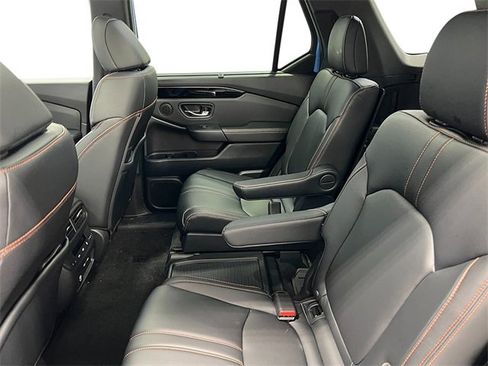New 2025 Honda Pilot TrailSport image 30