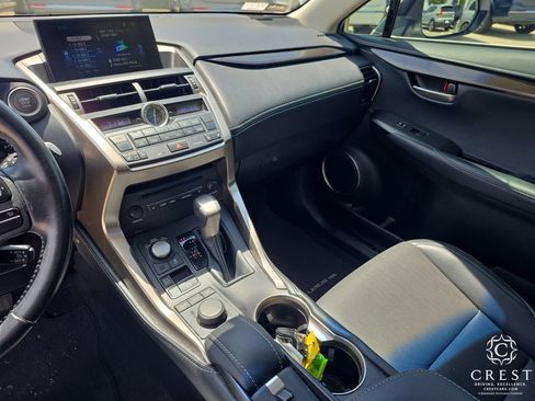 Used 2017 Lexus NX 200t FWD image 18