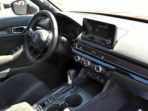 Used 2024 Honda Civic Sport image 40