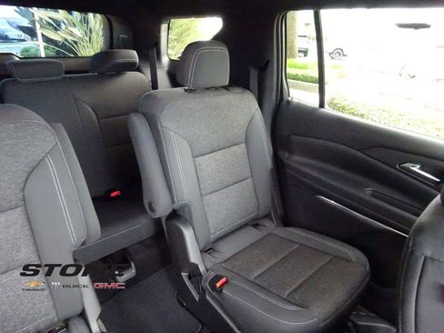 New 2026 Chevrolet Traverse LT w/ Sun and Wheel Package image 17