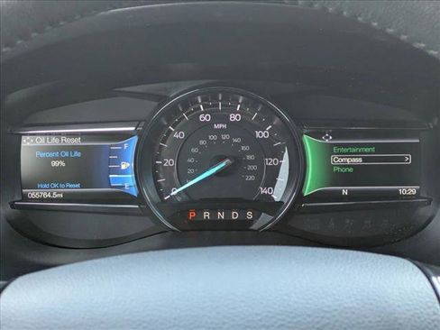 Used 2019 Ford Explorer XLT w/ Equipment Group 201A image 11