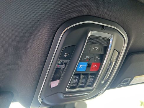 Certified 2024 Jeep Grand Cherokee Limited image 52