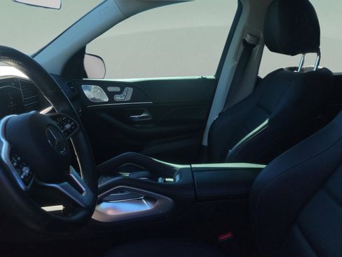 Used 2020 Mercedes-Benz GLS 450 4MATIC image 14