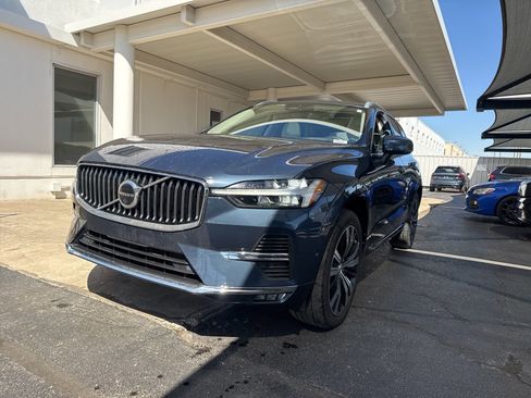 Used 2023 Volvo XC60 B5 Plus w/ Climate Package image 1