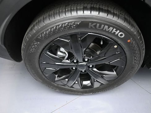 Certified 2025 Kia Sportage X-Line AWD/4WD image 12