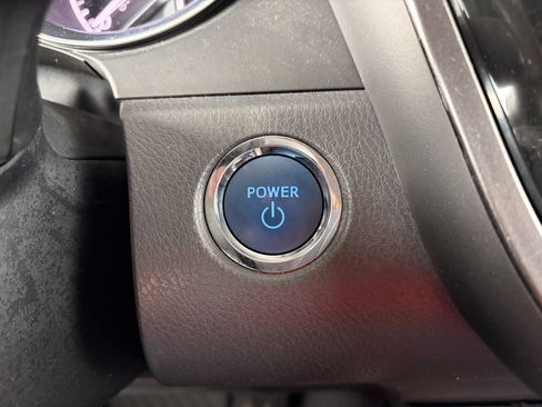 Used 2020 Toyota Camry XLE w/ Driver Assist Package FWD image 26