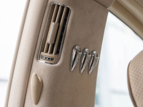 Used 2007 Maybach 57 image 40