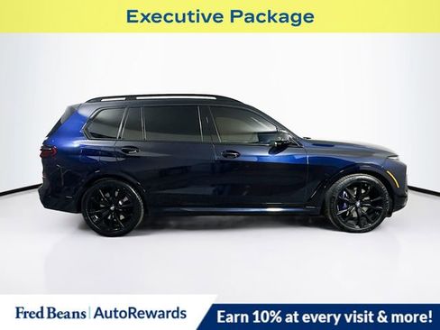 Used 2025 BMW X7 M60i w/ Executive Package image 8
