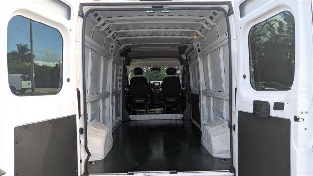 Used 2023 RAM ProMaster 2500 FWD image 14
