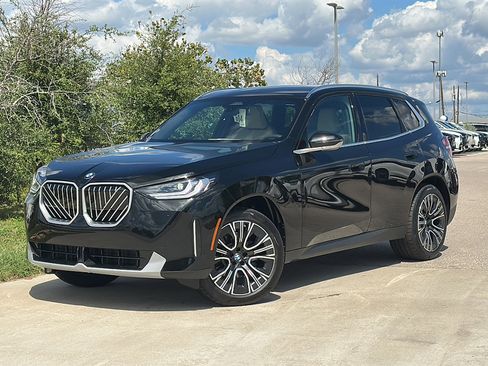 New 2026 BMW X3 xDrive30 w/ Convenience Package image 2