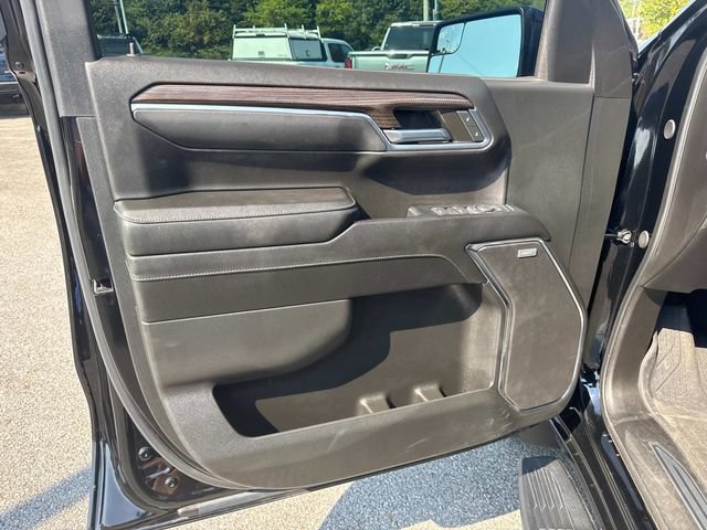 Used 2024 Chevrolet Silverado 1500 RST w/ Dark Appearance Package AWD/4WD image 27