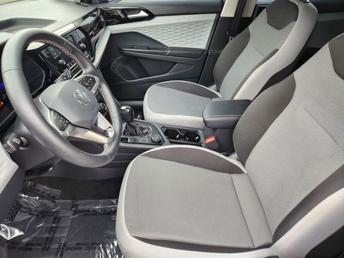 Certified 2023 Volkswagen Taos S image 7