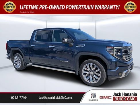 Used 2022 GMC Sierra 1500 Denali w/ Denali Reserve Package AWD/4WD image 1