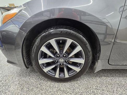 Used 2017 Nissan Altima 2.5 SV image 27