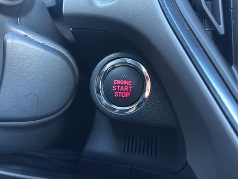 Certified 2025 Subaru Crosstrek 2.5i Limited w/ Popular Package #4A image 36