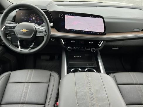 New 2026 Chevrolet Tahoe High Country AWD/4WD image 3