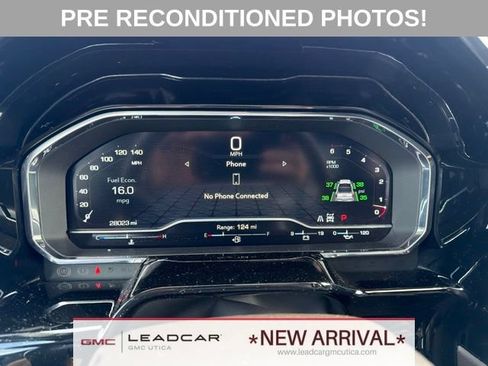 Used 2023 GMC Sierra 1500 SLT w/ SLT Premium Plus Package AWD/4WD image 23
