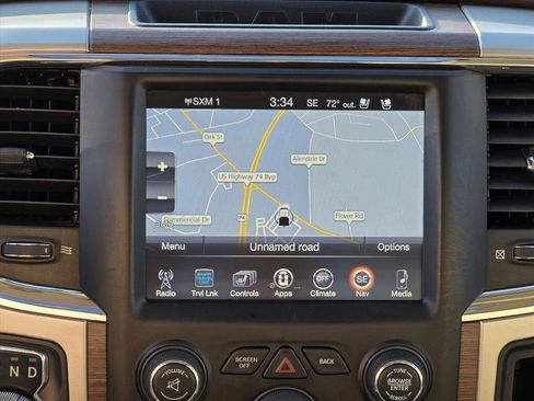 Used 2017 RAM 1500 Laramie w/ Convenience Group image 3