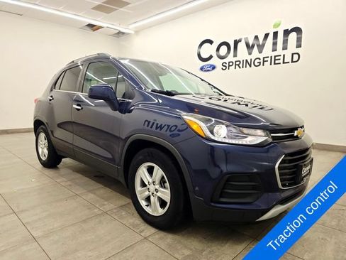 Used 2018 Chevrolet Trax LT w/ LT Convenience Package FWD image 6
