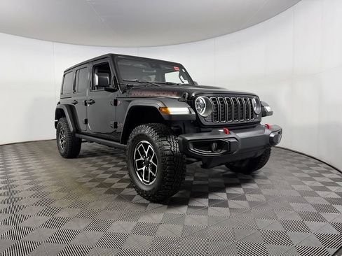 Certified 2024 Jeep Wrangler Unlimited Rubicon AWD/4WD image 4