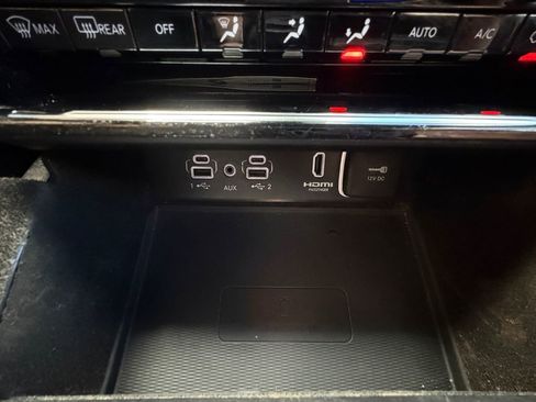 Used 2022 Jeep Grand Cherokee Summit image 30