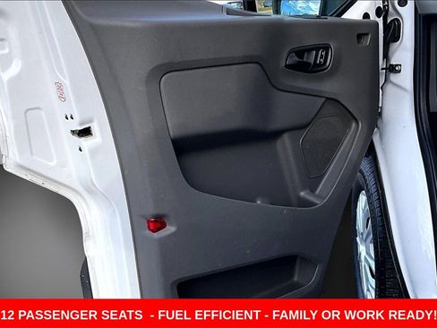 Used 2023 Ford Transit 350 XLT image 18