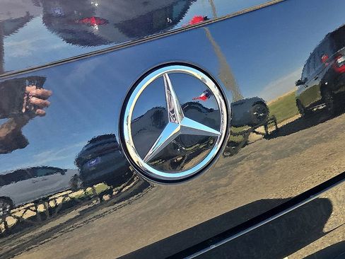 Used 2025 Mercedes-Benz CLA 250 image 13