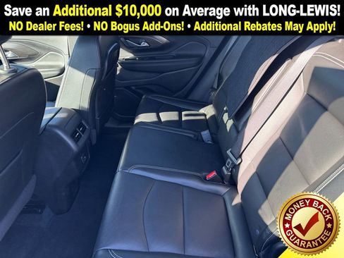 Used 2024 GMC Terrain SLT image 21