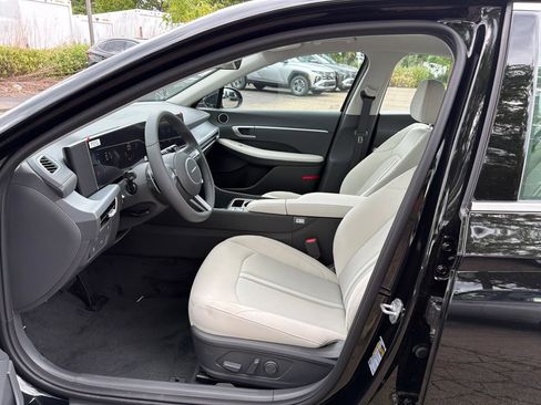 New 2026 Hyundai Sonata SEL FWD image 13