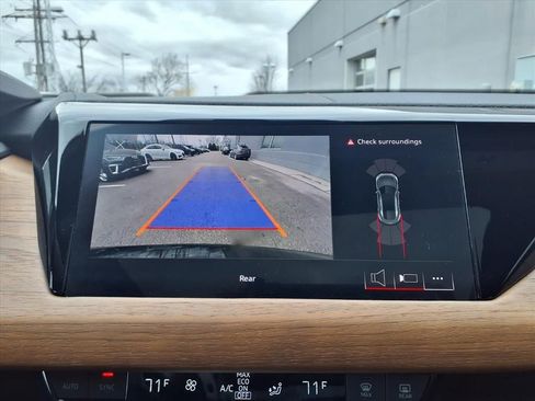 Used 2023 Audi e-tron GT Premium Plus image 13