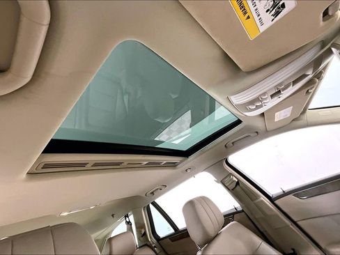 Used 2011 Mercedes-Benz E 350 4MATIC Wagon image 21