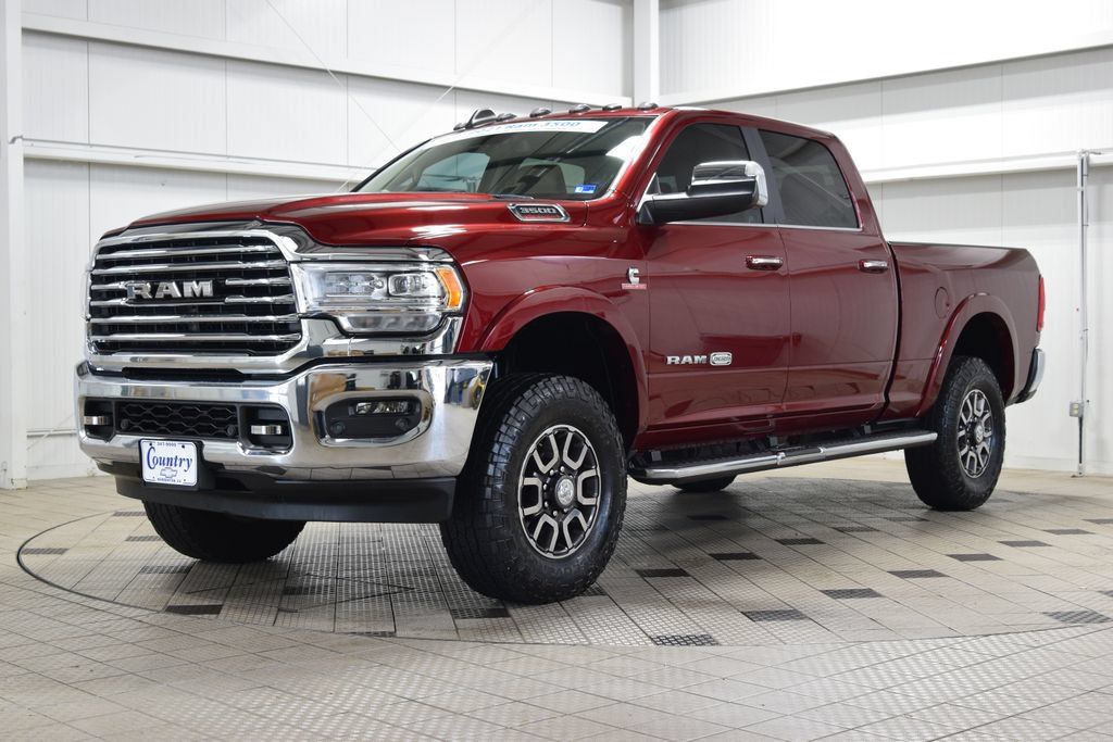 Used 2021 RAM 3500 Limited AWD/4WD image 3