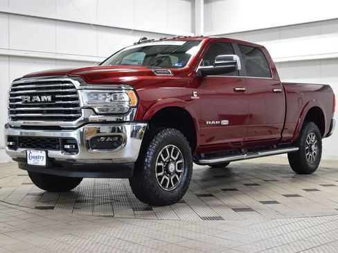 Used 2021 RAM 3500 Limited AWD/4WD image 3