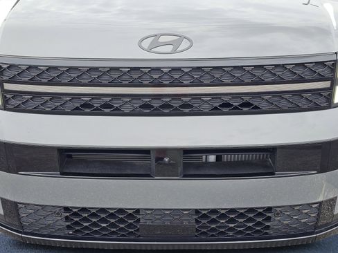 Used 2024 Hyundai Santa Fe Calligraphy FWD image 3