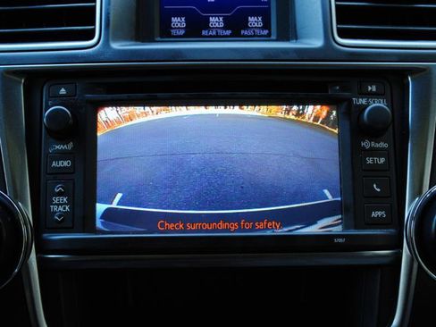 Used 2013 Toyota Highlander Limited image 22