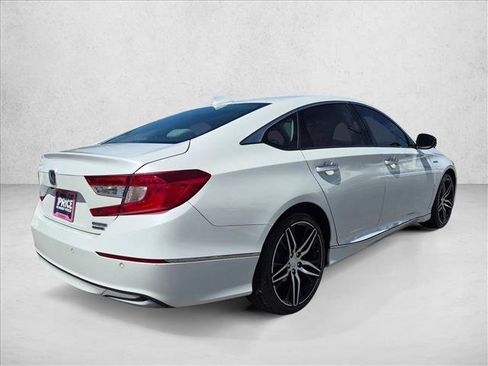 Used 2022 Honda Accord Touring image 5