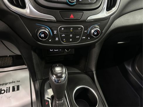 Used 2021 Chevrolet Equinox LT AWD/4WD image 27