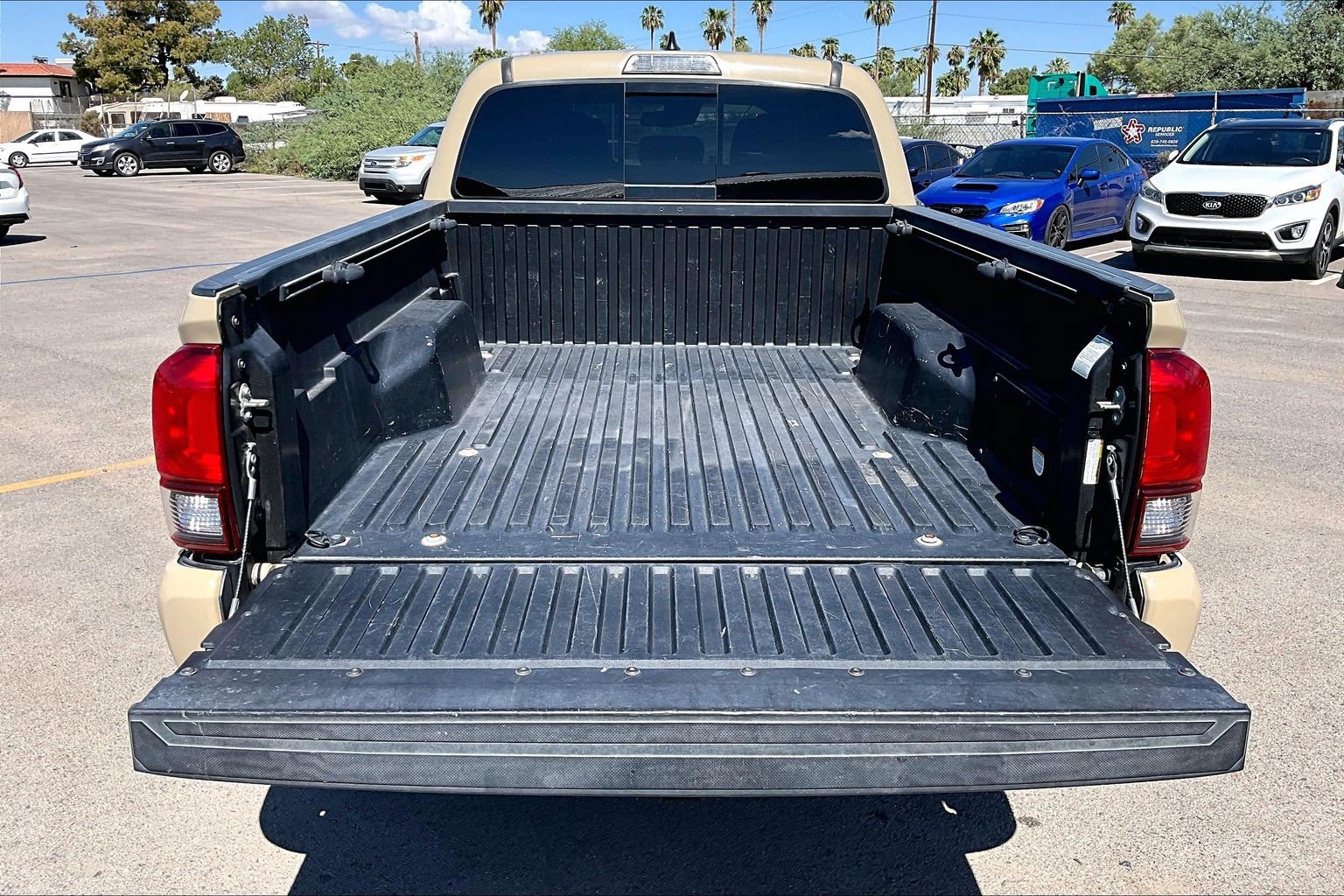Used 2019 Toyota Tacoma TRD Sport RWD image 28