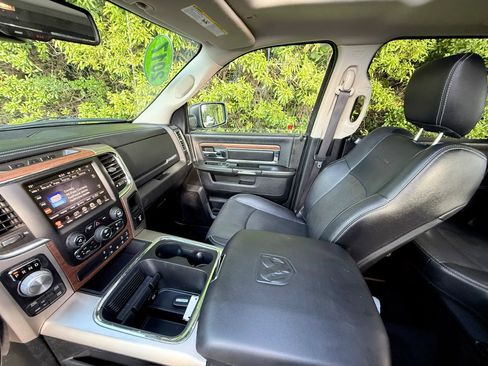 Used 2017 RAM 1500 Laramie w/ Convenience Group AWD/4WD image 49
