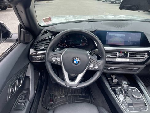 Used 2020 BMW Z4 sDrive30i w/ Convenience Package RWD image 16