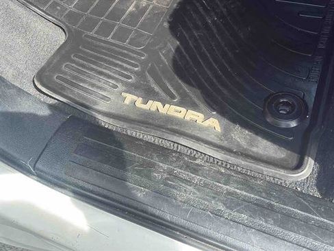 Used 2012 Toyota Tundra 4x4 Double Cab w/ TRD Off-Road Pkg image 19