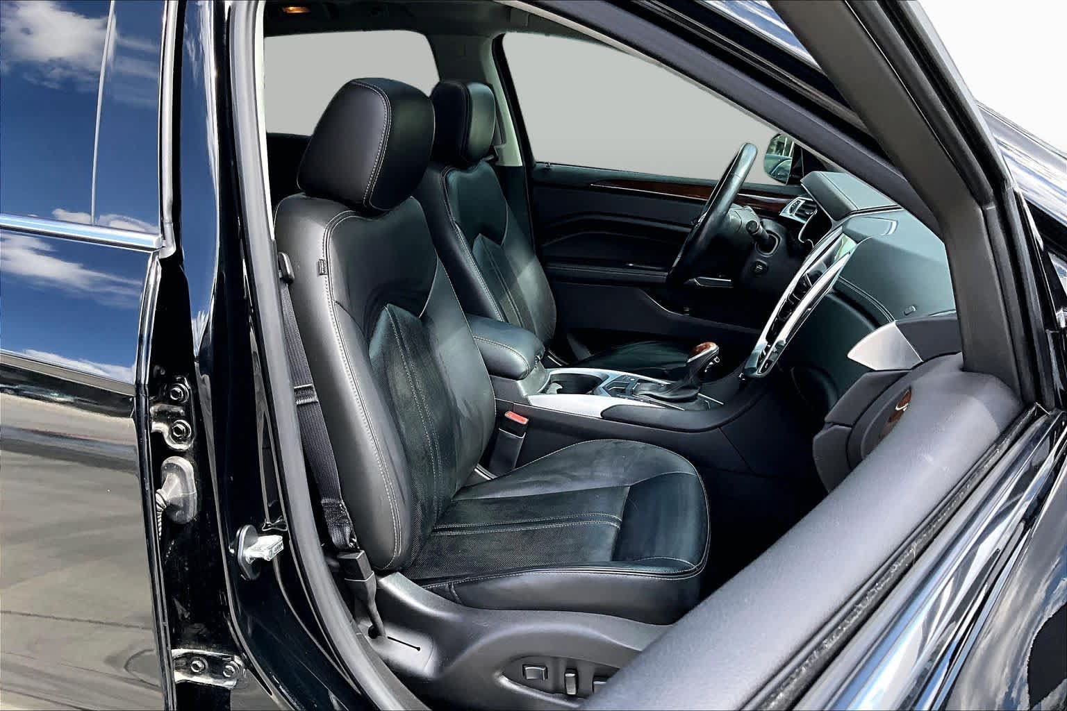 Used 2015 Cadillac SRX Luxury FWD image 9