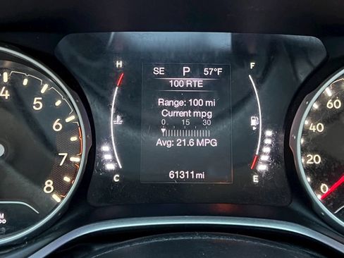 Used 2018 Jeep Compass Latitude AWD/4WD image 20