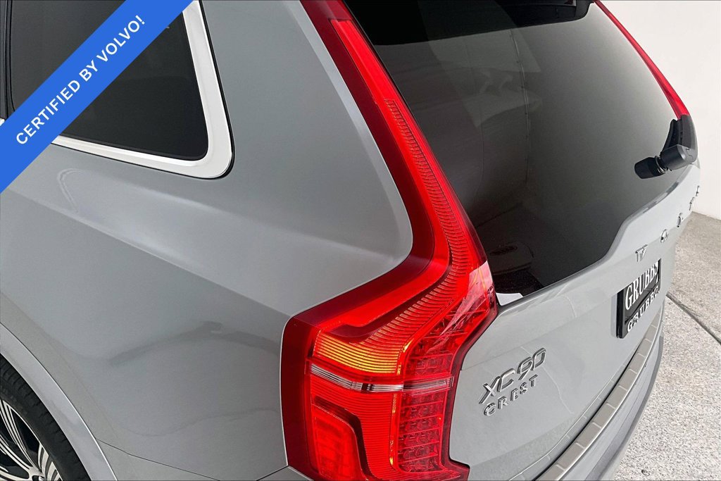 Used 2025 Volvo XC90 T8 Ultra w/ Protection Package Premier AWD/4WD image 36