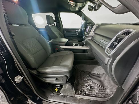 Used 2022 RAM 1500 Big Horn AWD/4WD image 29