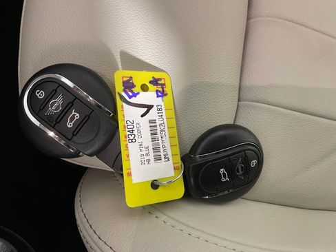 Used 2019 MINI Cooper S w/ Driver Assistance Package image 24