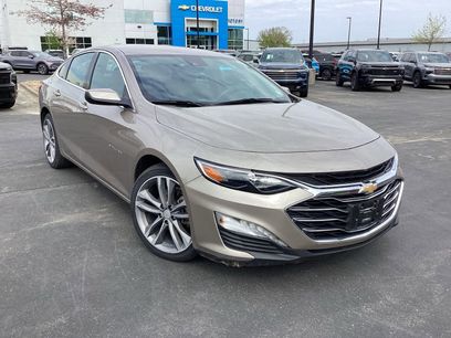 Used 2025 Chevrolet Malibu LT